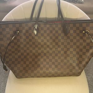 Louis Vuitton Neverfull